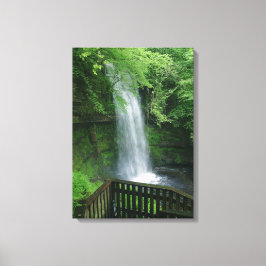 Weelderige groene tropische waterval Wall Art Canvas Afdruk