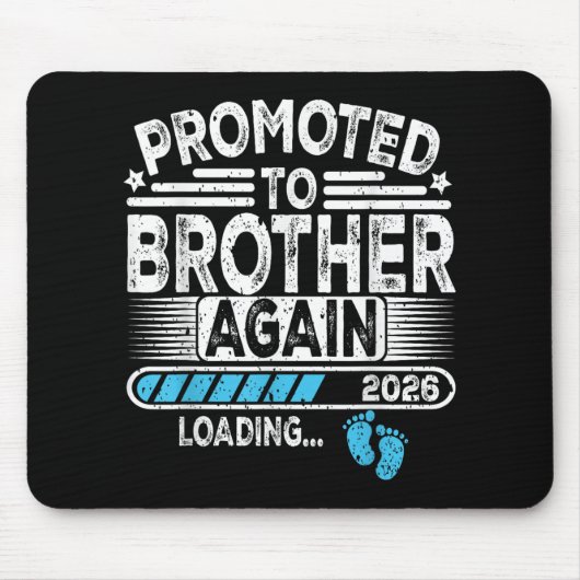 Weer gepromoveerd tot broeder Est. 2026 Loading Fu Muismat (Voorkant)