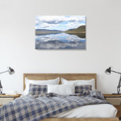 Weerkaatste Grampians Canvas Afdruk (Insitu (Slaapkamer))
