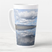 Weerkaatste Grampians Latte Mok (Linkerhoek)