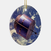Weersatellietmodel in de ruimte keramisch ornament (Rechts)