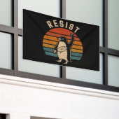 Weersta pinguïns protesteren tegen tarieven spandoek (Buitenkant Gebouw)