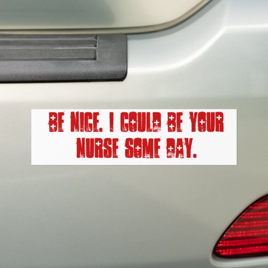 Wees aardig. bumpersticker (Op auto)