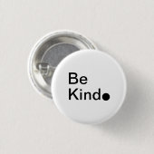 Wees aardig. Button (Voorkant /achterkant)