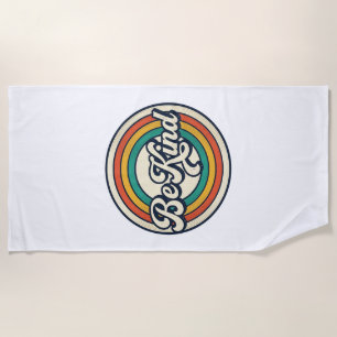 Wees Aardig Retro Regenboog Vintage Shirt Ontwerp_ Strandlaken