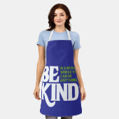 Wees aardig schort (Gedragen)