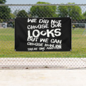 Wees aardig tegen elkaar spandoek (Insitu)
