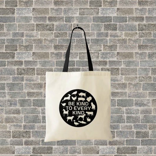 Wees aardig tegen elke soort tote bag