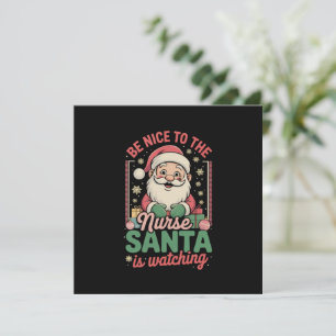 Wees aardig voor de verpleegster Kerstman kijkt to Kaart