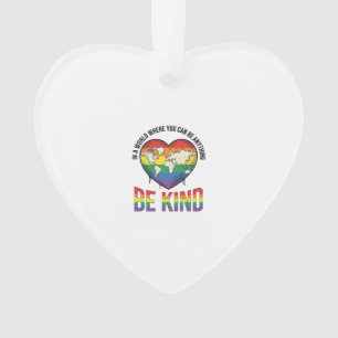 Wees Aardige Wereld Hart Regenboog Vector T-Shirt  Ornament