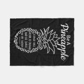 Wees als een Pineapple Fun Quote Graphic Fleece Deken (Voorkant (Horizontaal))