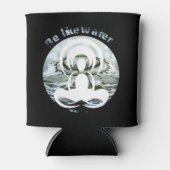 Wees als water dagelijks zen blikjeskoeler (Voorkant)