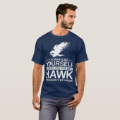 Wees altijd je eigen Hawk-cadeautje voor mannen, v T-shirt (Voorkant volledig)