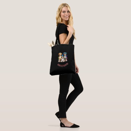 Wees altijd passief tote bag (Op model)