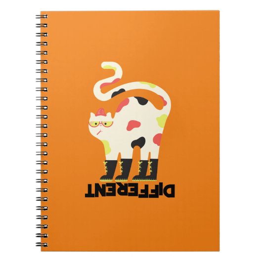 Wees anders grappig funky kat ontwerp notitieboek (Voorkant)