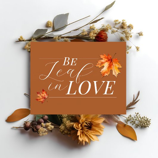 Wees blad in liefde roest herfst bruiloft bewaar d briefkaart