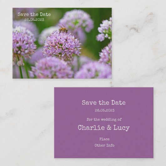 Wees blij met Paarse Allium Flower Save the Date Notitiekaartje (Voorkant / Achterkant)