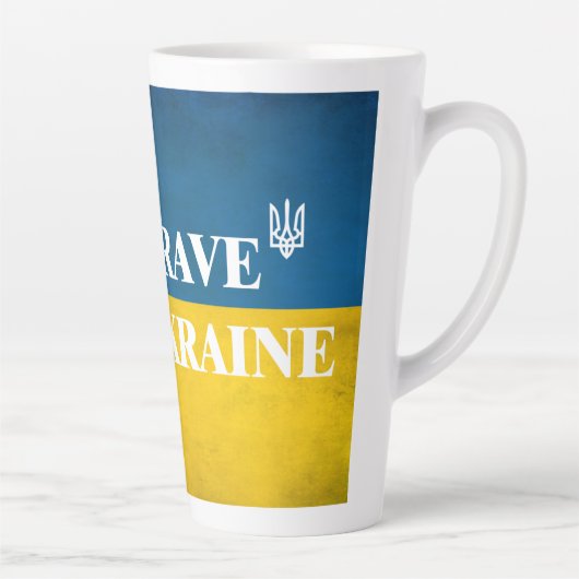 Wees dapper zoals Oekraïne een getextureerde prijs Latte Mok (Rechts)