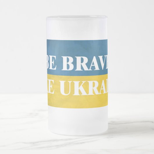 Wees dapper zoals Oekraïne een getextureerde prijs Matglas Bierpul (Center)
