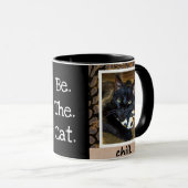 Wees. De. Kat. -zwart Mok (Voorkant rechts)