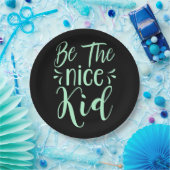 Wees de positieve boodschap van het mooie Kind in Papieren Bordje (Feest)