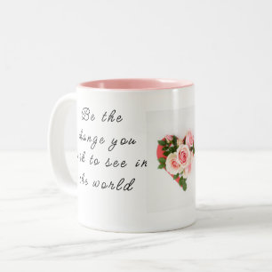 Wees de verandering die u wilt gepersonaliseerde o tweekleurige koffiemok
