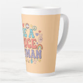Wees een aardig mens - Rainbow Peace Quote Latte Mok (Rechterhoek)