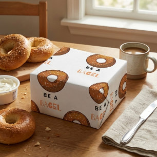 Wees een Bagel Funny Food Pun Bagel Lover Design Cadeaupapier