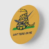 Wees een echte libertariër, treed niet op mij ronde klok (Hoek)