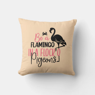 Wees een flamingo in een kudde duiven-27308 kussen