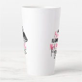 Wees een flamingo in een kudde duiven latte mok (Voorkant)