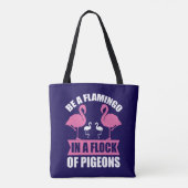 Wees een flamingo in een zwerm duiven-18716 tote bag (Achterkant)