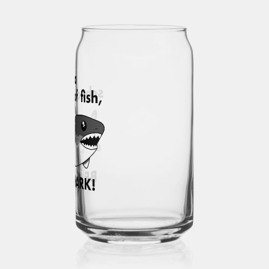 Wees een haaienglas kan blikvorm glas (Links)