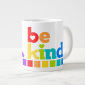 Wees een soort regenbooggrafische slogan grote koffiekop (Voorkant rechts)