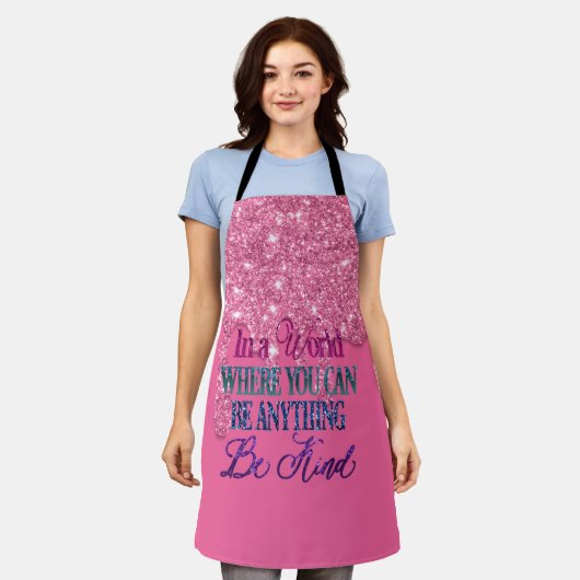 Wees een soort roze druppelaar schort (Gedragen)