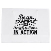 Wees een voorbeeld van geloof en liefde in actie groot cadeauzakje (Achterkant)