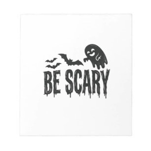 Wees eng vintage vleermuis Halloween shirt ontwerp Notitieblok