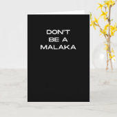 Wees geen Malaka Grieks Gezegde Kaart (Gele Bloem)