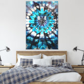 Wees Geweldige Tie Dye Design Canvas Afdruk (Insitu (Slaapkamer))