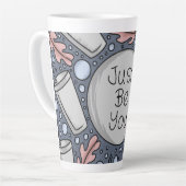 Wees gewoon jezelf- handgetekende illustratie latte mok (Linkerhoek)