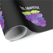 Wees Grappige Grape Bunch Pun Dark BG Cadeaupapier (Rol Hoek)