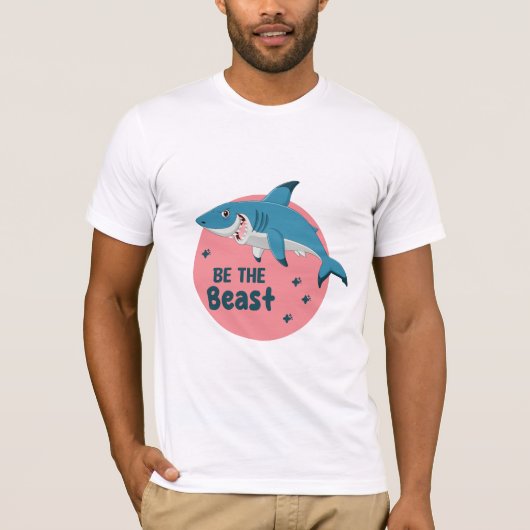 Wees het Beest Kawaii Happy Blue Shark op Roze T-shirt (Voorkant)