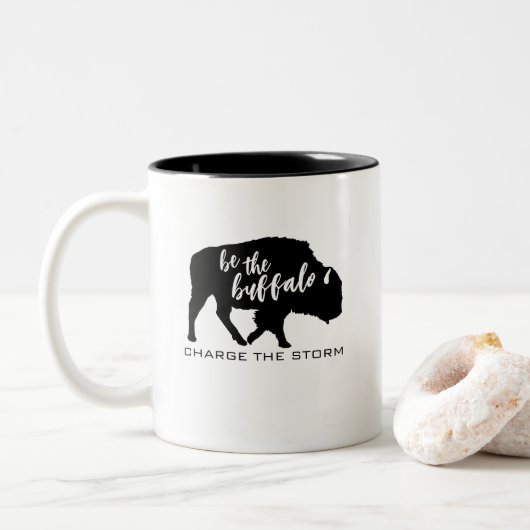 Wees het Buffalo Silhouet Tweekleurige Koffiemok (Met donut)