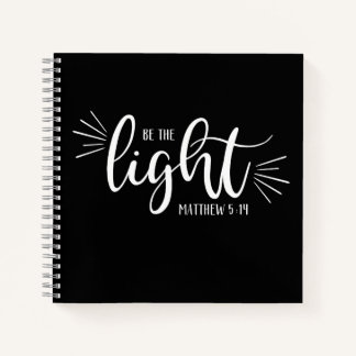 Wees het licht Matthew 5:14 in het witte dagboek Notitieboek