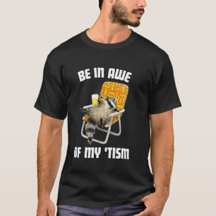 Wees in Awe van Mijn 'Tisme Retro Autisme Wasbeer  T-shirt
