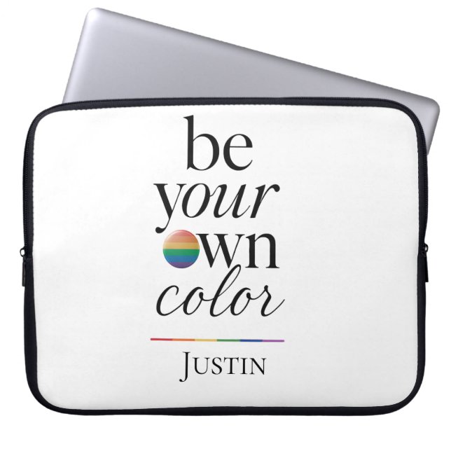 Wees Je Eigen Kleur Minimaal Typografie Statement Laptop Sleeve (Voorkant)