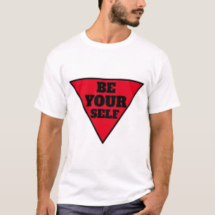 Wees je zelf zwarte kalligrafie T-shirt