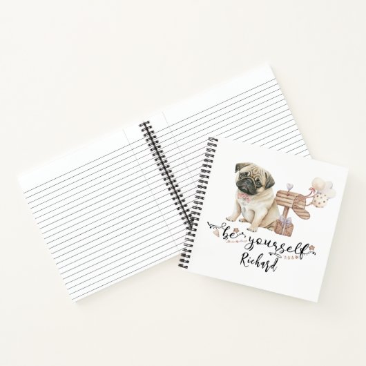 Wees jezelf gepersonaliseerde Pug Puppy Notitieboek (Binnen)