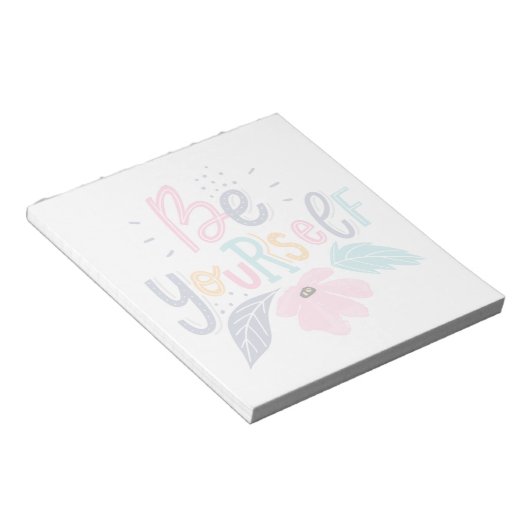 Wees jezelf | Pastelbloemen Notitieblok (Schuin)