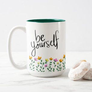 WEES JEZELF SCHATTIGE DESIGN MET BLOEMEN TWEEKLEURIGE KOFFIEMOK